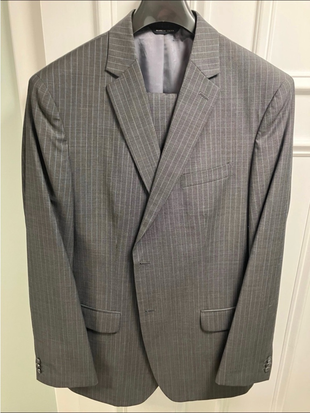 Banana Republic Gray Pinstripe Men's Suit Jacket